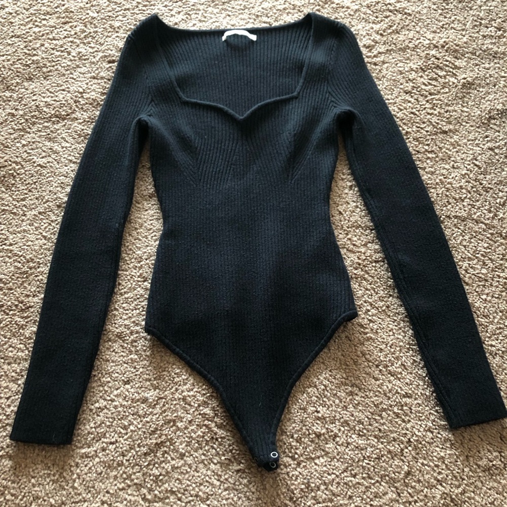 Abercrombie Sweetheart Neckline Sweater Bodysuit